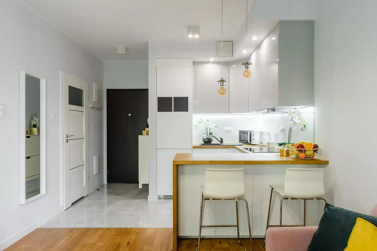 Lumina Apartments Near Warsaw Uprising Museum Poland