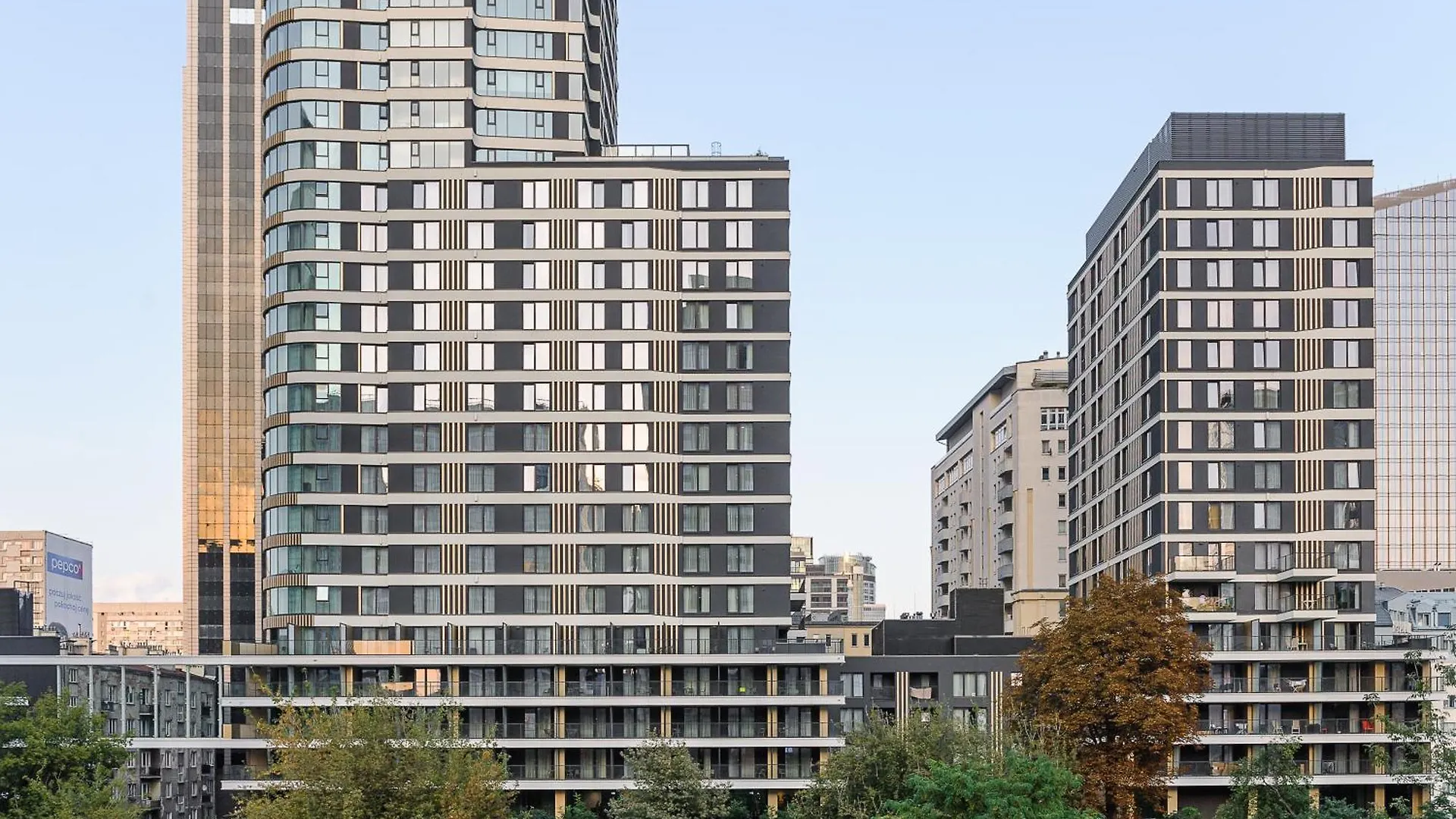 Lumina Apartments Near Warsaw Uprising Museum Poland
