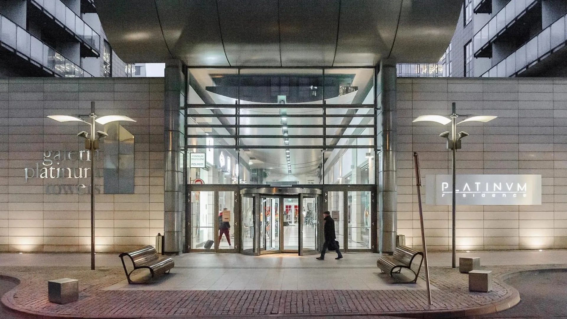 Lumina Apartments Near Warsaw Uprising Museum 0*,  Poland