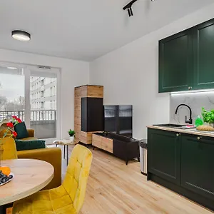 Apartament Shortstaypoland Komputerowa, Warszawa